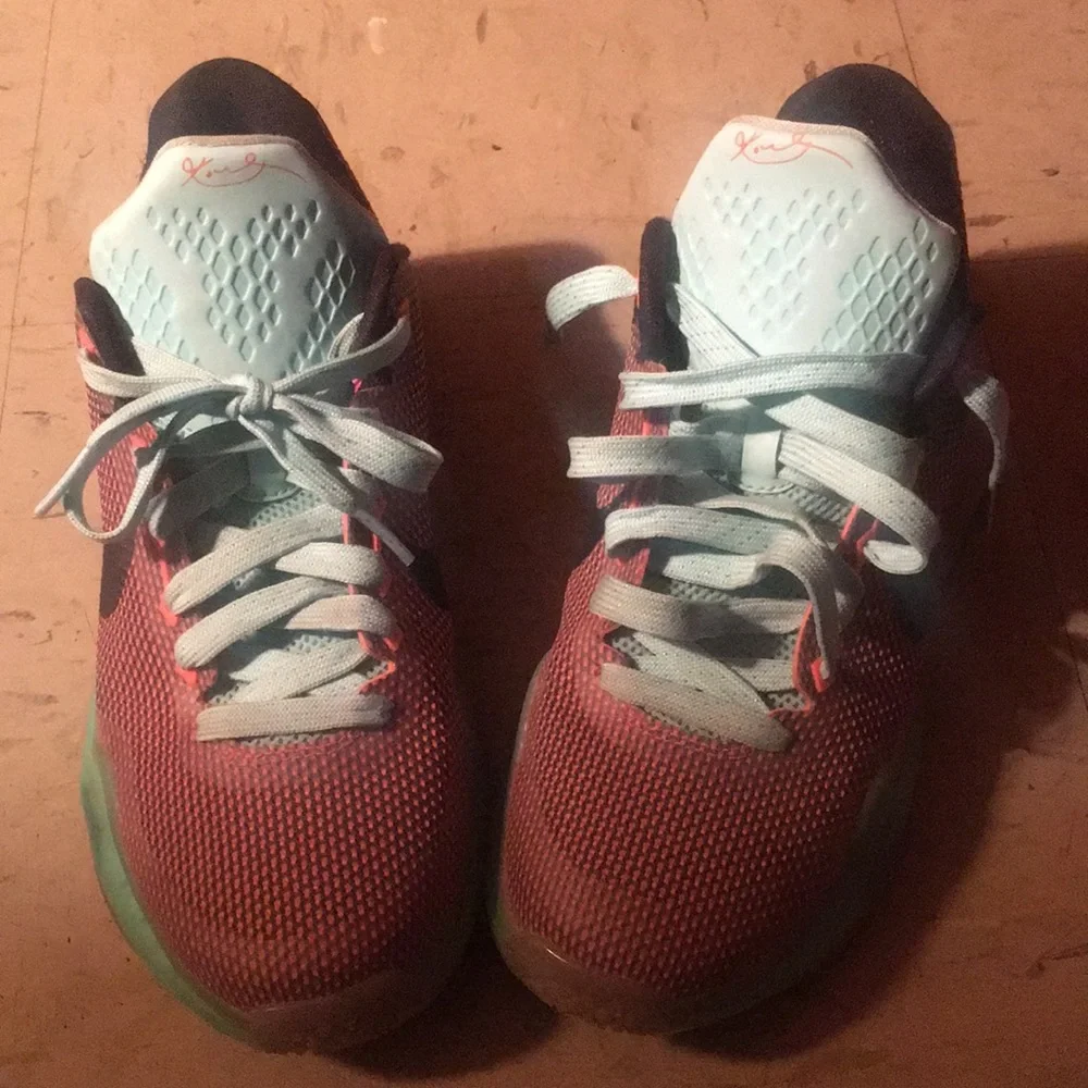 Nike Kobe X (10) Easter - Picture 1 of 7